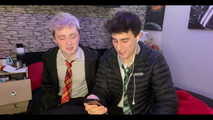 Kyle and Kam: Після важкого дня в коледжі