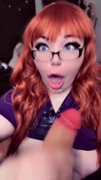Dumb Bimbo Nurse Sucks the Poison Out