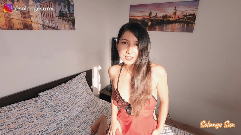 Solange Sun: Co si myslíš, když si hrajeme s tvou nadrženou nevlastní...