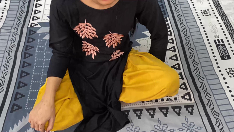 Desifilmy45: Velký Zadek Pandžábské Tetičky Ošukaný