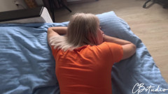 Sandra Sex: 継父は家に帰ってショックを受けました