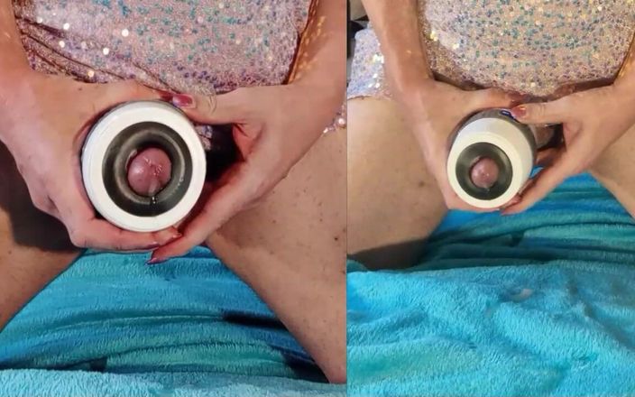 TSLillySophie: Ts lilly sophie lagi asik muasin pantatnya pakai dildo dan...