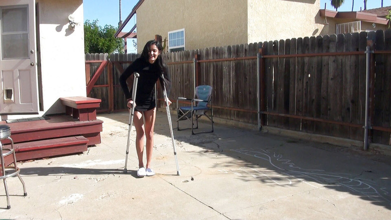 Viva Athena: 拐杖恋物癖？