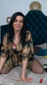 Milfycalla - Vuoi fare un video per adulti con me, Ora?