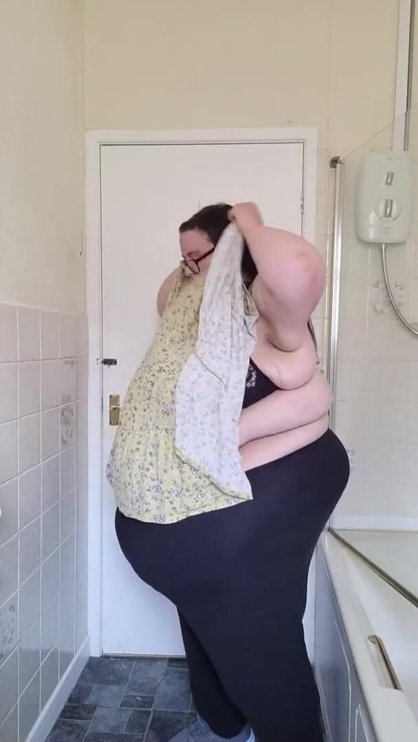 SSBBWLadyBrads: Hot girl summer is over part 2