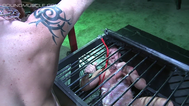Bound Muscle Jocks: Los comerciantes de esclavos - parte 8