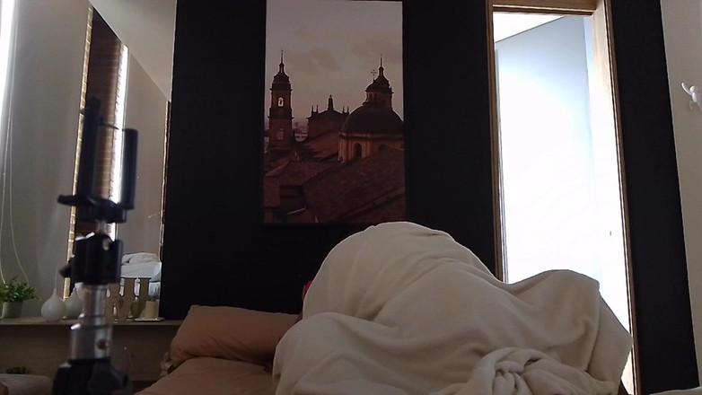 Hot Strawberry: Pod listem, můj bývalý manžel se se mnou miluje v...