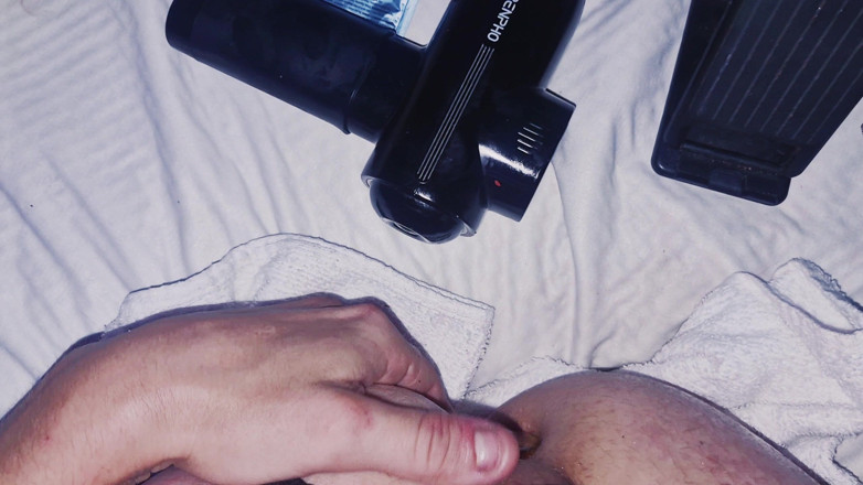 Goonerhar: Im All Plugged up