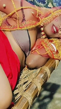 Saya melihat awak tiga tahun yang lalu video malam pertama saya, percintaan isteri desi suami