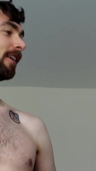 Încornorat & feminizat de un cuplu alpha fierbinte fantezie umilire sissy