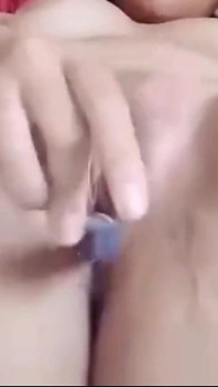 Melancap wanita solo - melancap wanita yang sengit dengan cantik