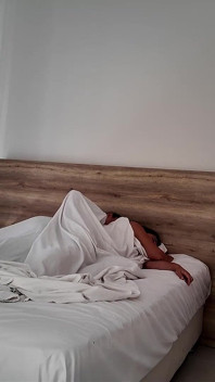Sharing a Hotel Room with My Sexy Stepmom Is a Risky Endeavor