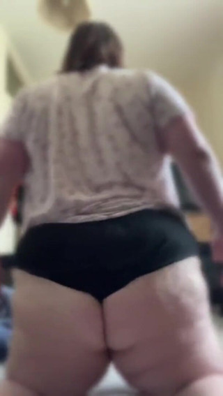 Real homemade BBW BBC porn: Bbwbootyful - Big booty striptease pussy contraction