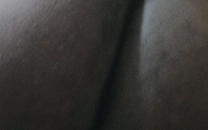 WeakenedEchelon0: 방에서 엉덩이 쇼