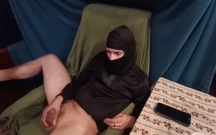 kickerscooter: Real Amateur Shaves His Balls, Then Jerks off His Cock