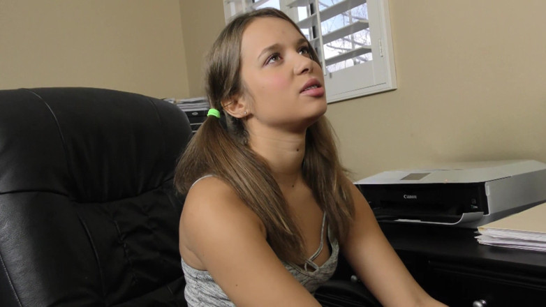 Hefburg: Made That 18yo Pigtail Slut Swallow