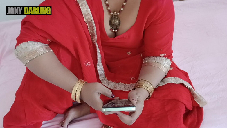 Jony Darling: देसी भाभी तितली चूत