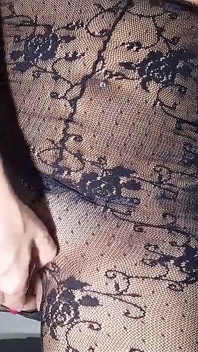 Fai un appuntamento con me e vieni a scopare questa figa e il mio culo, Invece del mio dildo, sto aspettando