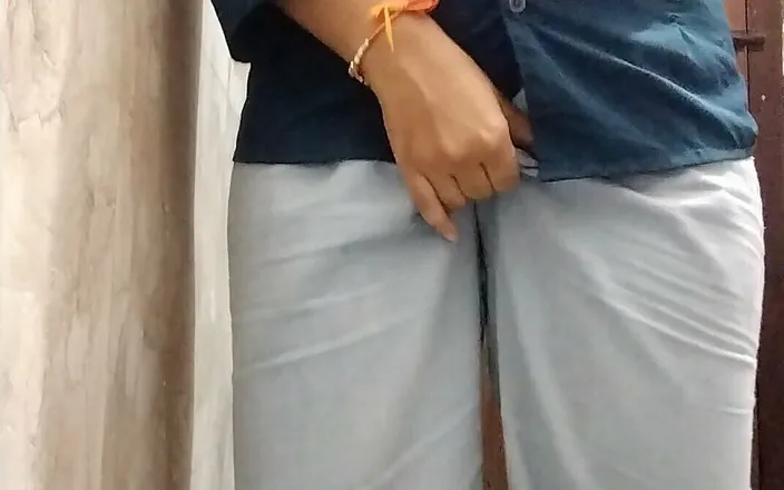 Riyathakur: Hot Desi Teen Girl Masturbation at Home