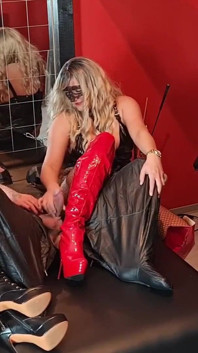 Hanna Engels - Martinas Harnroehrenmassage