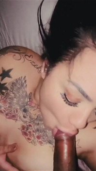 Cara fodendo Khloe Lynn sexy tatuada menina branca