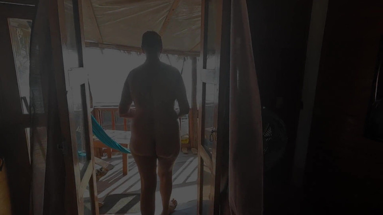 bekycarril: Гарний мінет на терасі з видом на пляж