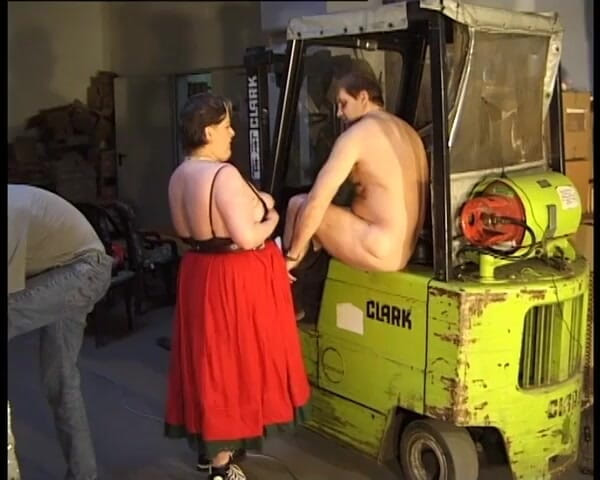 YOUR FIRST PORN: Kompilacja partii prywatnych - amatorski gangbang