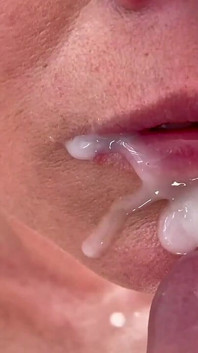 Cum shoot a lot on my face in slow motion
