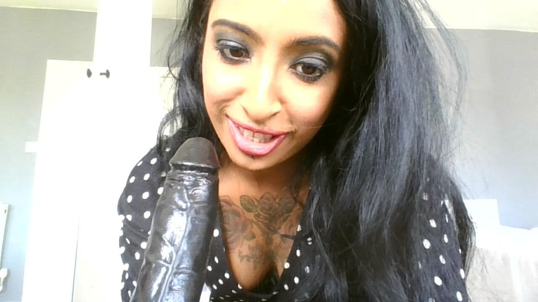 BabeXX69XX Asian MILF: Cuckold met grote zwarte lul