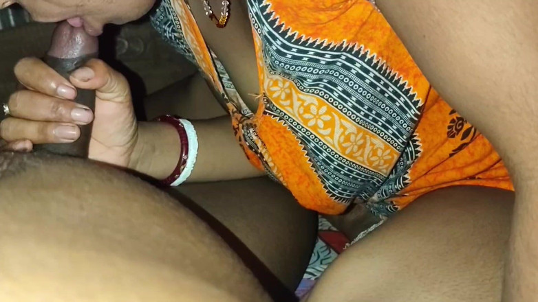 Mona sexy: Teyzem domaltarak güzel seks keyfi