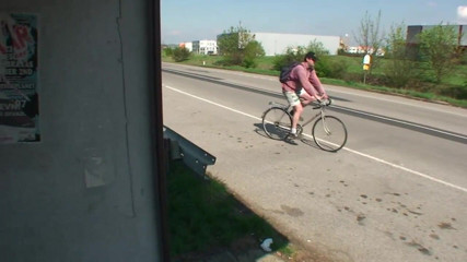 Out Sexxx: Pipe dans la nature pour une salope amateur coquine