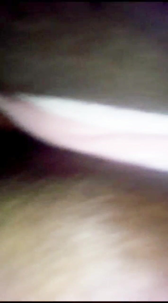 Dorelviss: Fodida no cu de uma garota em roupas esportivas