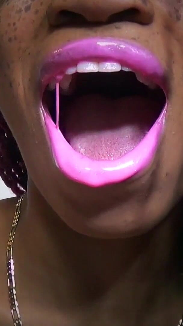 Rosie Reed: Pink Ooey Gooey lips - 1080p HD