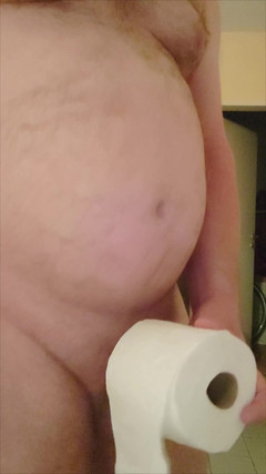 Carmen_Nylonjunge: Gulungan kertas tandas dan zakar kecil