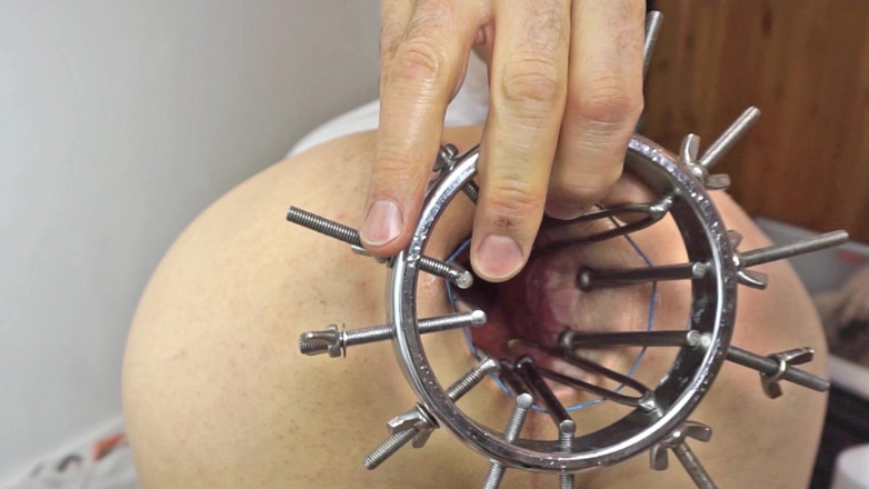 Giantasshole: Глибоко занурюйтеся в мою розтягнуту дупу