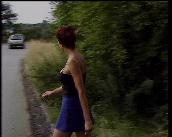 German's Fetish: Stunnign Niemiecka dama lubi sporty wodne na świeżym powietrzu