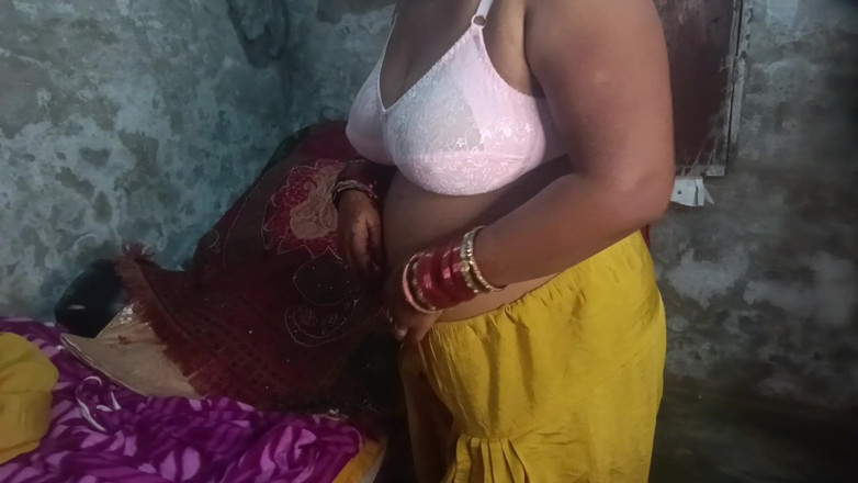 Veermati: karva chauth ki raat ko sauteli mammi ki choot ko...