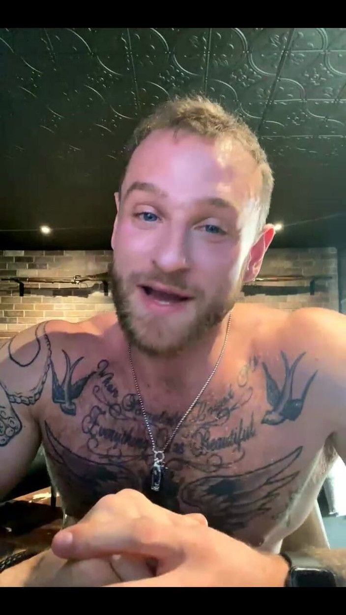 Leo Bayne: ライブストリームを復元できました