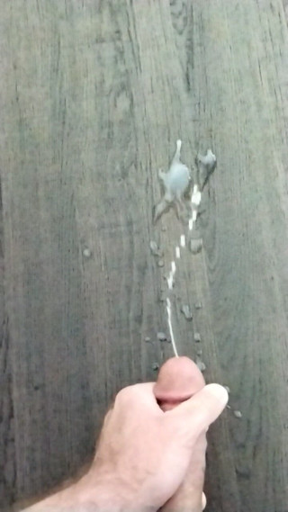 Calo Cazzone: Slo Mo ejaculare