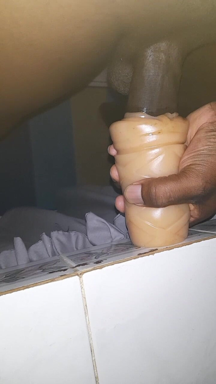 Black guy: s8 e10
