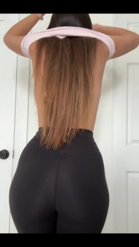 Getting Dressed for the Gym, Do You Like My Outfit?
