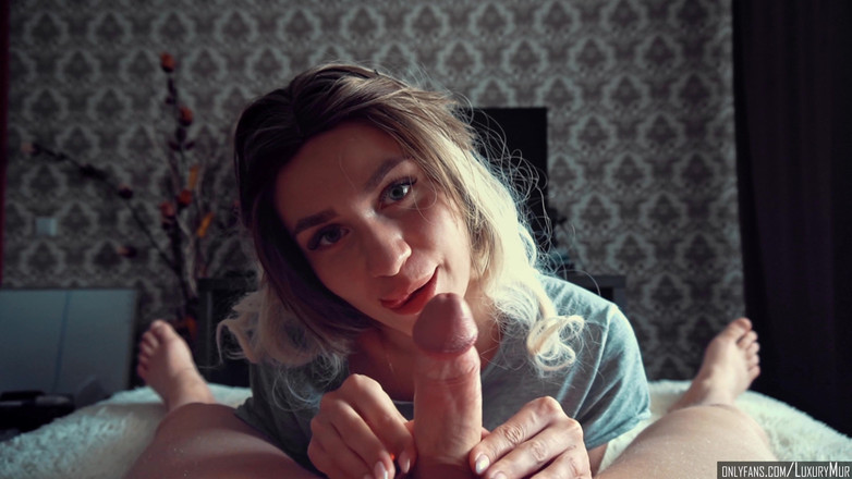 LuxuryMur: POV Kotě bere ptáka hluboko, zatímco její rodiče jsou pryč -...