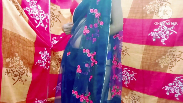 Ankurpriya000: 换衣服中看到的stpcist的衣服