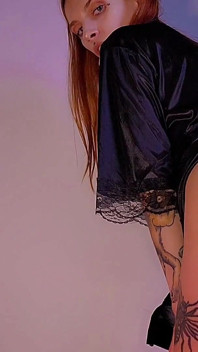 Una Sexy Troia Tatuata