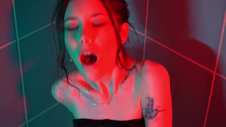 Pink Lights Entertainment: YourBabyPearl- Squirt shower orgasm pussy