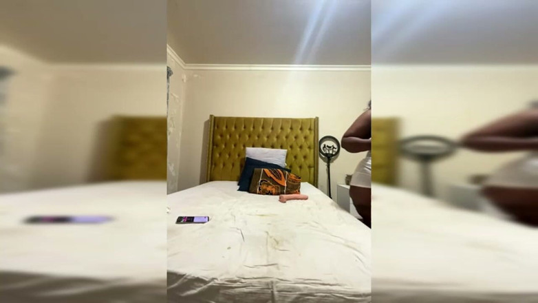 Legendary Booty Overdose: Awek montel hitam striptis