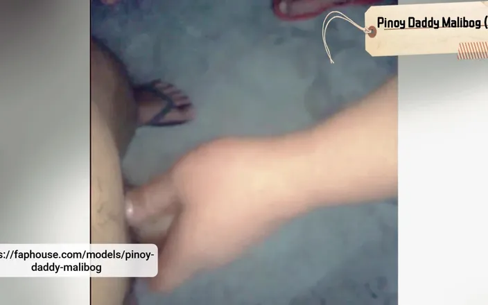 pinoy malibog: Two Hard Cocks Stroking Juicy Loads