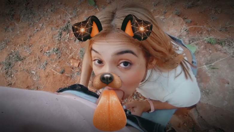 Latinascachondas: Blondýnka šuká se snap face filtrem