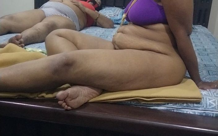 Benita sweety: Deux tatie, un garçon, conversation sexy et jeu