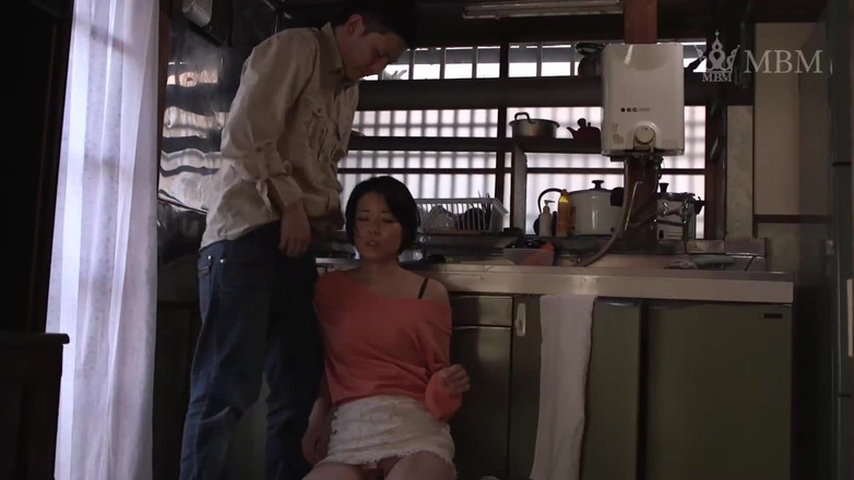 Raptor Inc: 熟女在工作日的白天被秘密训练 -29